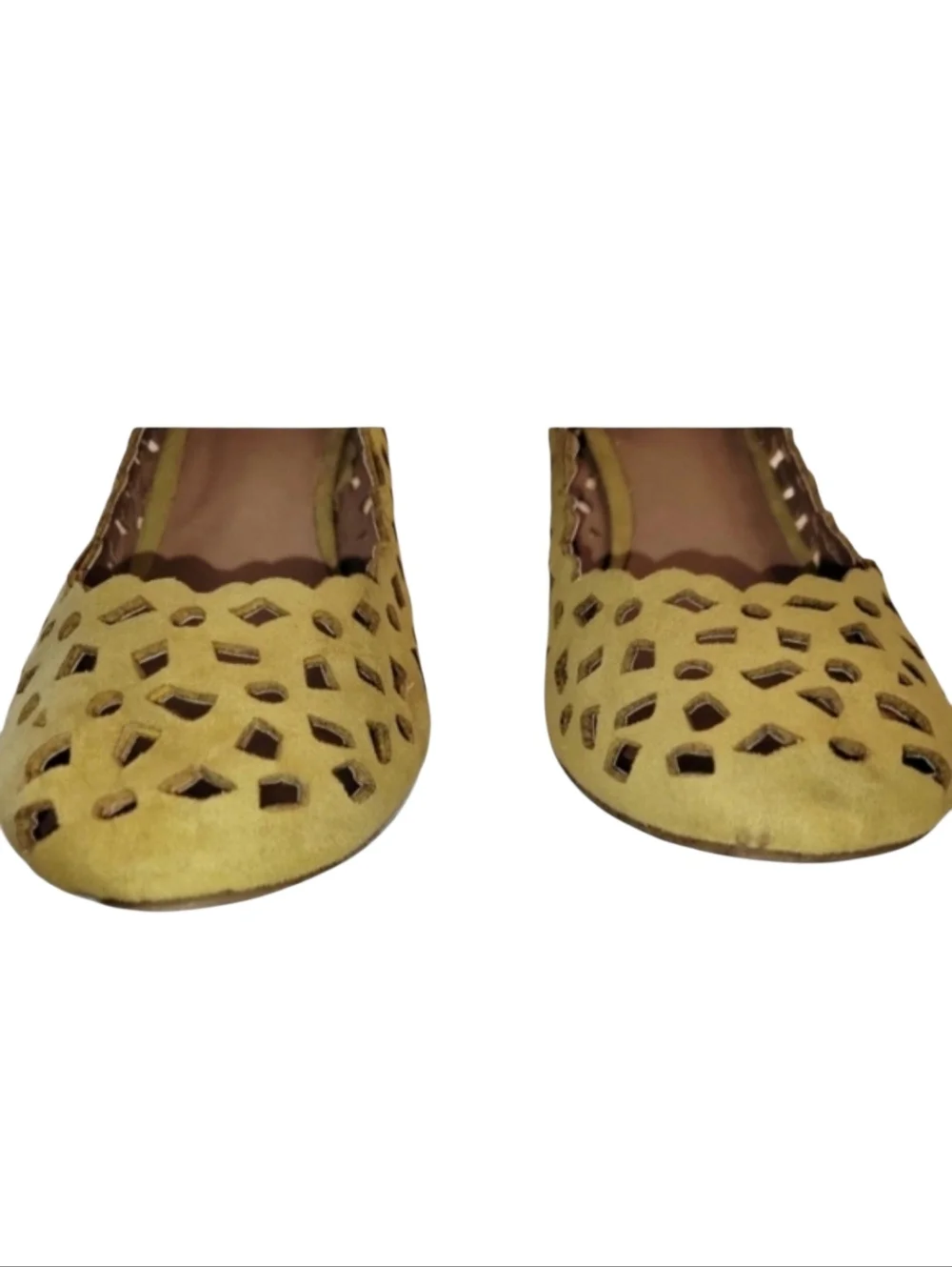 Mix No 6 Yellow Suede Laser-Cutout 4 Inch Wedge Heels Size 8 1/2